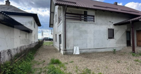 Casa individuala, zona centrala, 200mp, teren 416 mp, Radaut