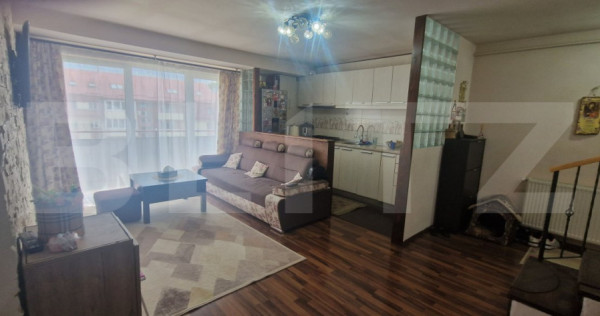 Apartament superb cu scara interioara
