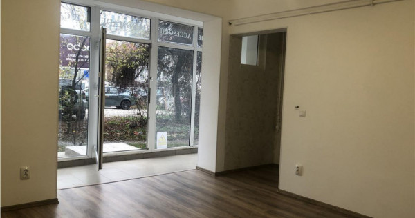 OFERTA SPATIU pretabil frizerie | birou | manichiura | Cent
