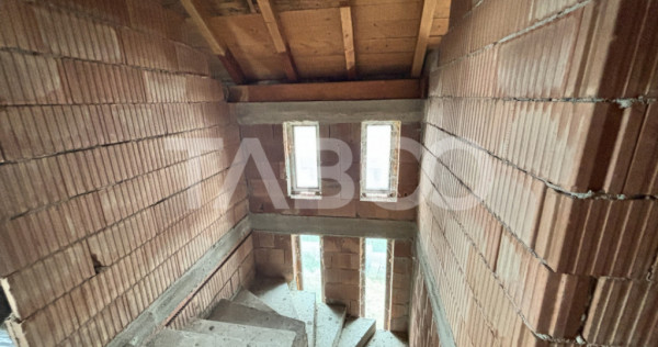 Casa individuala de vanzare zona deosebita in Sura Mare Sibi