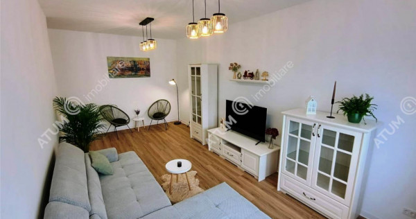 Apartament cu 3 camere 2 bai si parcare privata in Selimbar