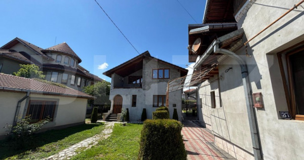 Proprietate de vanzare, cu 11 camere, 400 mp, zona ultracent