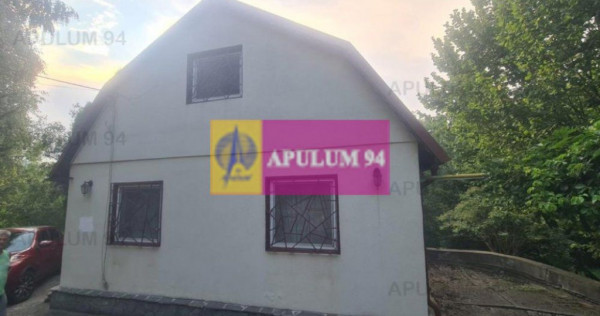 Casă de vacanță de vânzare în Cornu - Zona Cornu de Sus