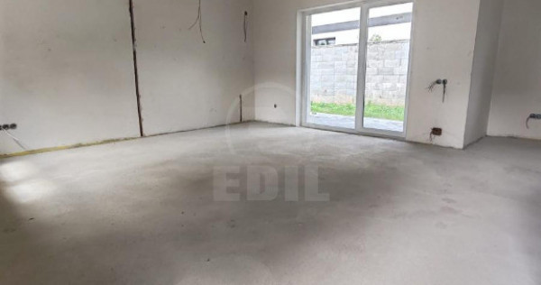 Duplex de patru camere