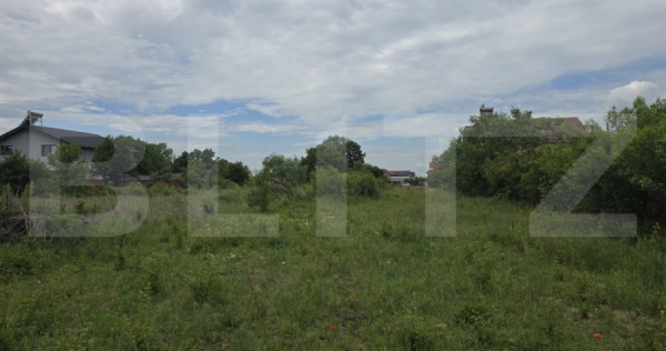 Teren intravilan 801 mp–Bariera Vâlcii, acces facil, util