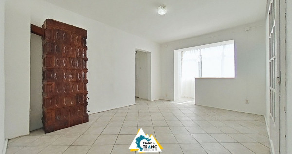 Oportunitate unica – apartament cu 3 camere in Lipova