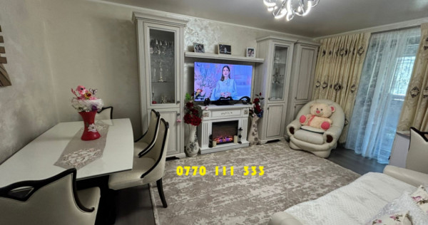 Apartament 3 camere Calarasilor Viziru, La Cheie, etaj 2