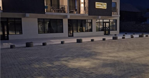 Pensiune premium de in Voronet – 1.610 mp utili, teren ...