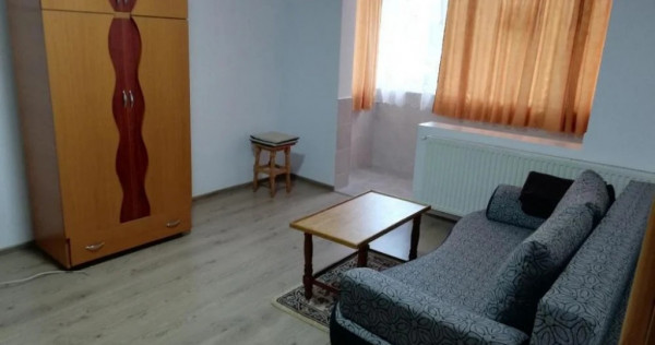 1 camera aproape de Iulius Town