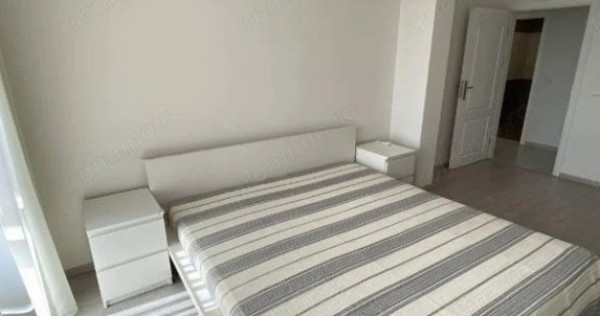 1 camera in zona Dacia