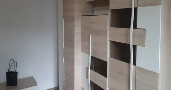 1 camera in zona Blascovici