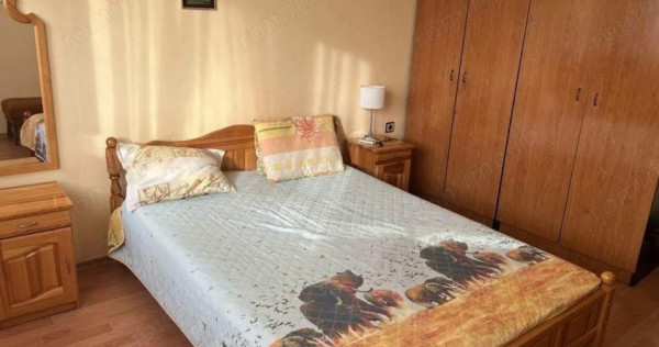 2 camere in zona Complexul-Studentesc 300
