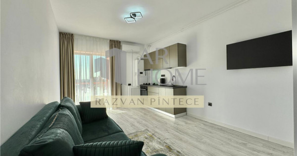 Apartament 3 camere de lux, prima , centrala termica, zona