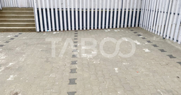 Casa cu 4 camere si vedere panoramica chiar la intrare In Cr