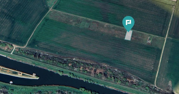 Teren intravilan Sanmihaiu Roman