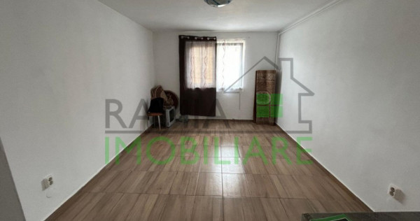 ???? Garsonieră cochetă în Zărnești – Preț excelent,