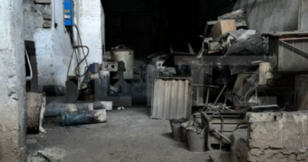 Spatiu Industrial de inchiriat, 350 mp, zona Dambul Rotund