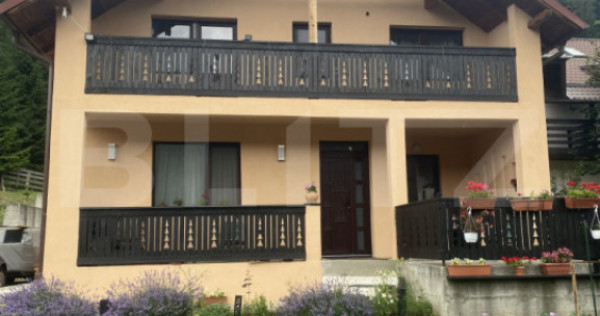 Casă de v&acirc;nzare &icirc;n Voroneț, 250 mp