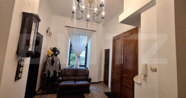 Apartament de vanzare, cu 4 camere, 125 mp, zona P-ta Romani