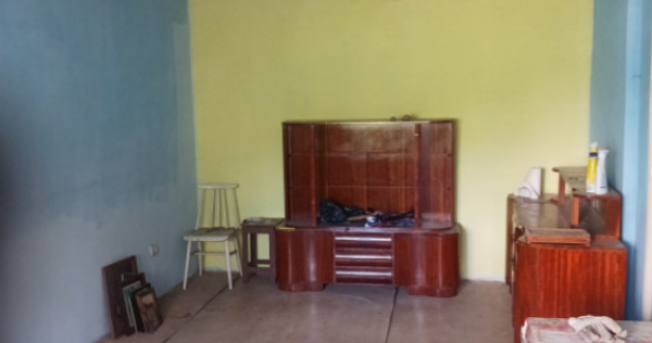 ZONA CENTRALA-2 CAMERE DECOMANDAT, ETAJ 4, NECESITA RENOVARE