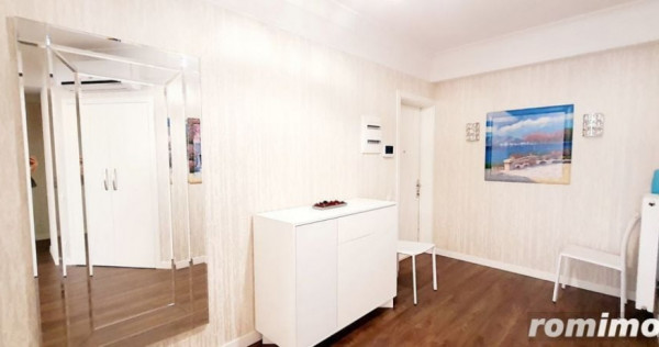 3 camere in zona Spitalului Judetean