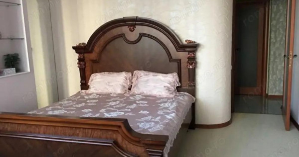 Garsoniera in zona Unirii