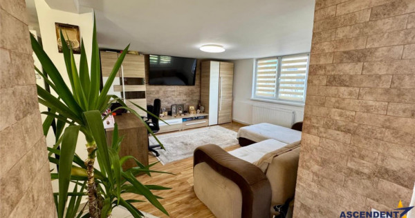 FILMTur 3D! Casa eleganta, curte amenajata, garaj, Brancoven