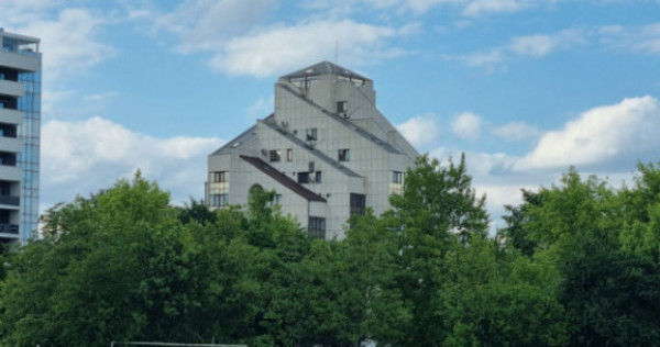 Apartament 77mp, SIF-Primarie, Universitatea George Bacovia,