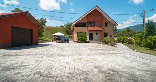 Fara Comision Vila Exclusivista langa Statiunea Straja