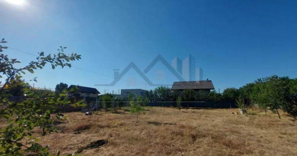 Miroslava TEREN 1157mp intravilan suprafata plana, zona foar