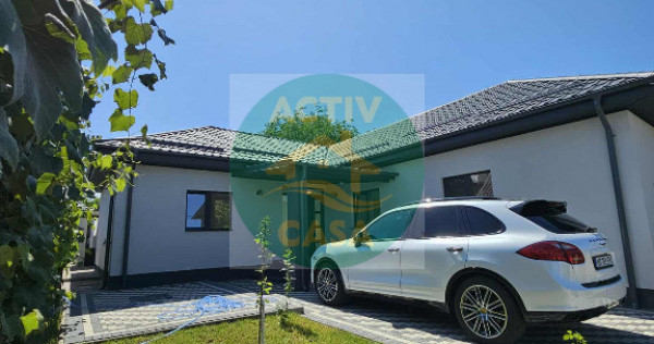 Casa de vanzare,Roman,Neamt