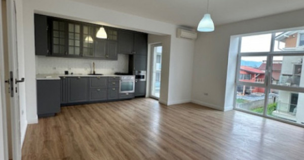 Apartament 3 camere, 87 mp, zona Garden Villa