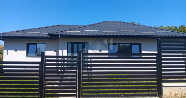 Valea Lupului CASA PARTER 110mp 4cam 2bai TEREN 544mp liber