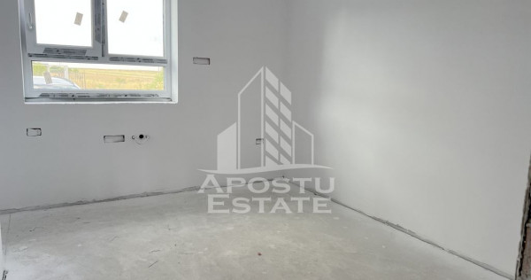 Duplex cu 3 camere P+E, in Sanandrei