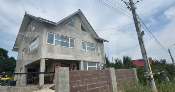 Casa multifunctionala, 360 mp utili, 1000 teren, Scheia