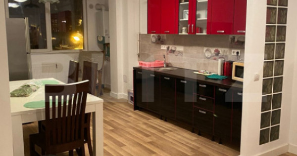 Apartament semidecomandat cu 2 camere, 68 mp, parcare, zona