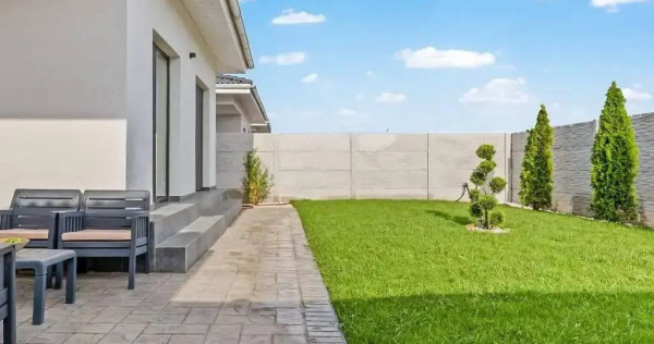 Cartier LUX de case individuale cu cămară si 2 parcari