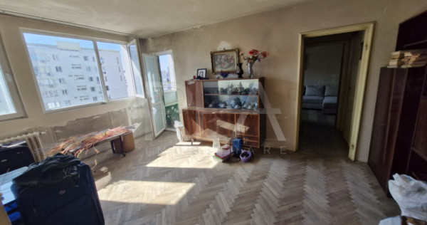 Apartament cu 2 camere la 400 de metri de stațiile de metro