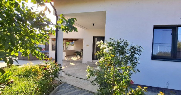 Casă de vânzare (2022)– Câmpineanca, la 2 km de Focșani