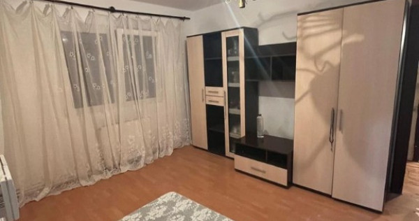 Apartament 3 camere-zona Petrom Manastur