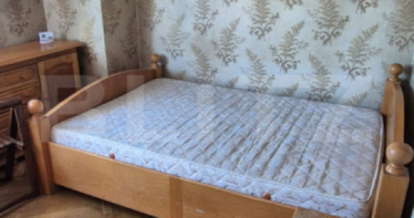 Apartament de inchiriat, cu 3 camere, zona Bd.Independentei