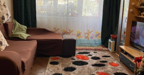 Apartament cu 4 camere in Micro 19