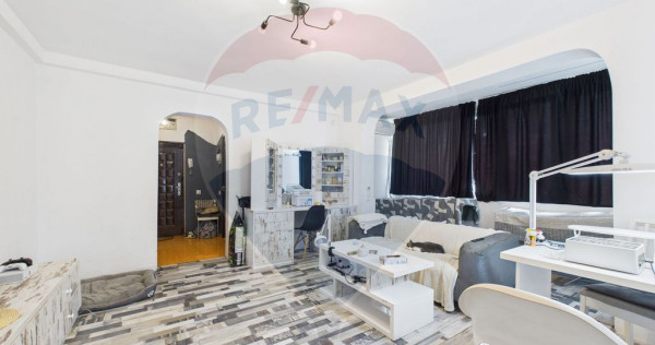 Apartament cu 3 camere de vanzare in zona Doamna Ghica