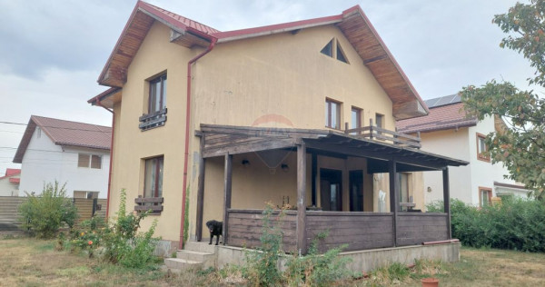 Casă cu 5 camere, 500 mp teren, Domnești, Ilfov