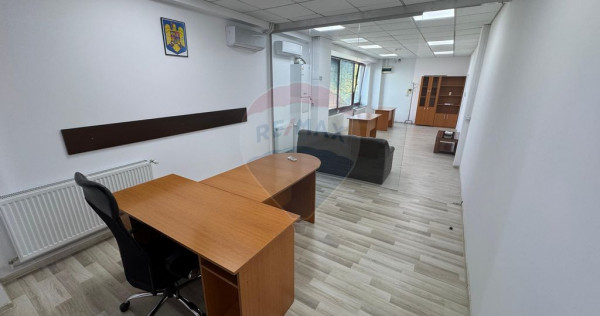DE ÎNCHIRIAT – Spațiu de birou 50 mp în complexul Re...