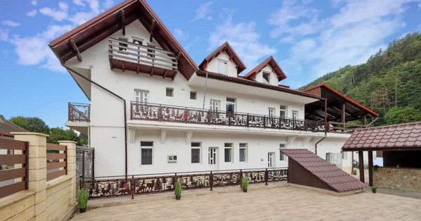 Proximitate imediata fata de Castelul Bran