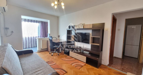 Apartament cu 3 camere, centrala proprie, zona Dacia