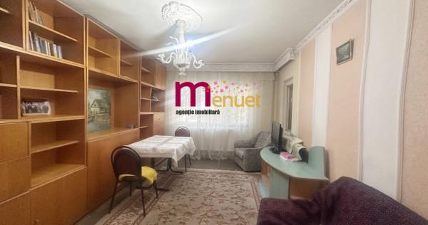 Apartament 3 camere,zona E3,etaj 2