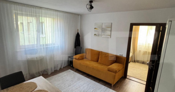 Apartament de v&acirc;nzare, cu 2 camere, 35 mp, etaj 4/4, zona D