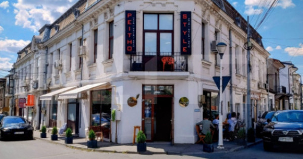 Imobil ultracentral, spatii comerciale/birouri